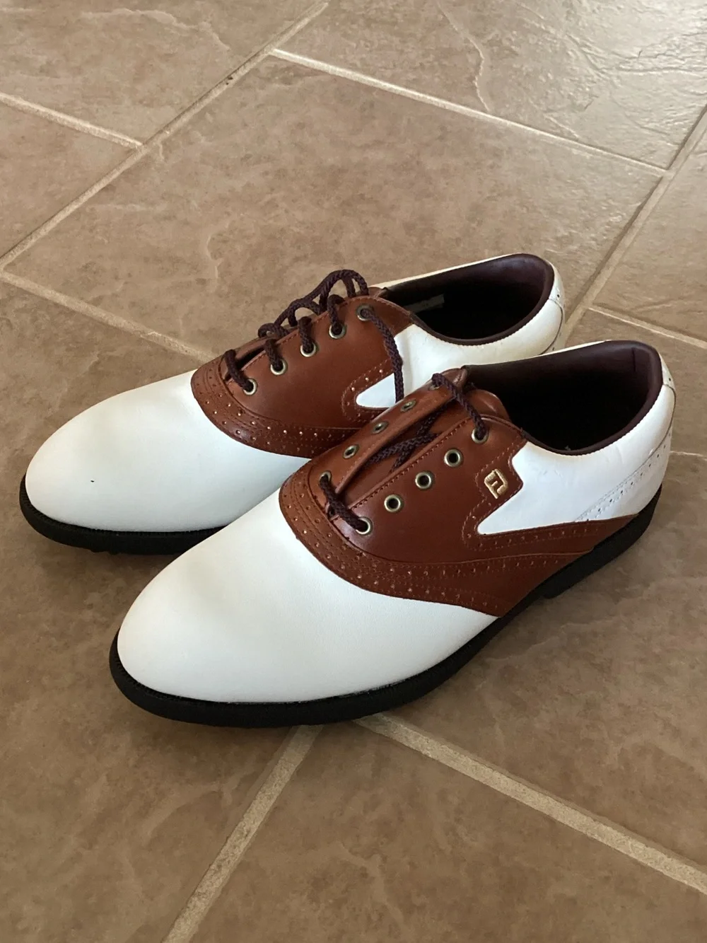 Foot Joy Soft Joys Terrain men’s Oxford golf shoes brown and white. Size 9